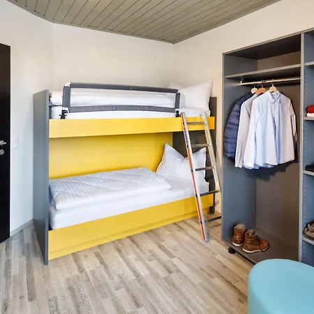 Basekamp Mountain Budget