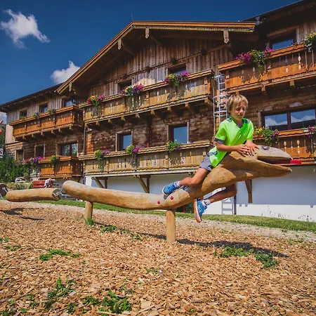 Basekamp Mountain Budget Katschberghohe