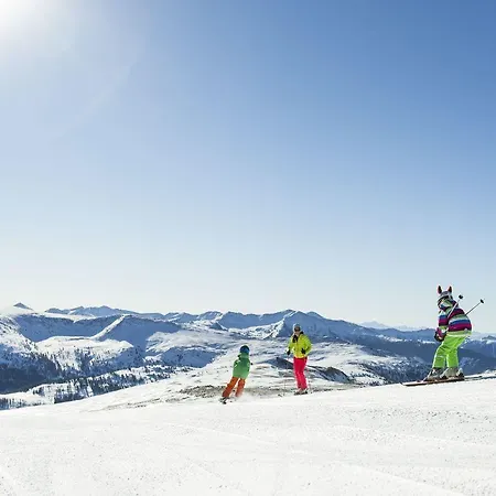 Szálloda Basekamp Mountain Budget Katschberghöhe