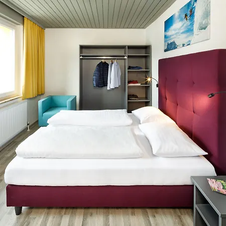 Hotel Basekamp Mountain Budget